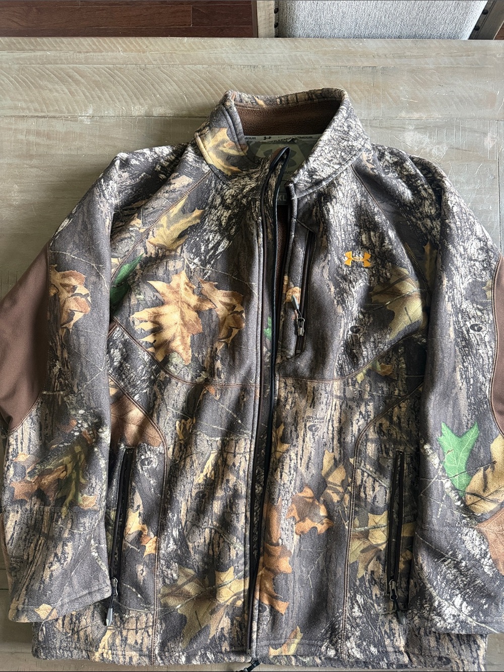 Under Armour Men’s Realtree Camo Performance Softshell Jacket - Brown/Green